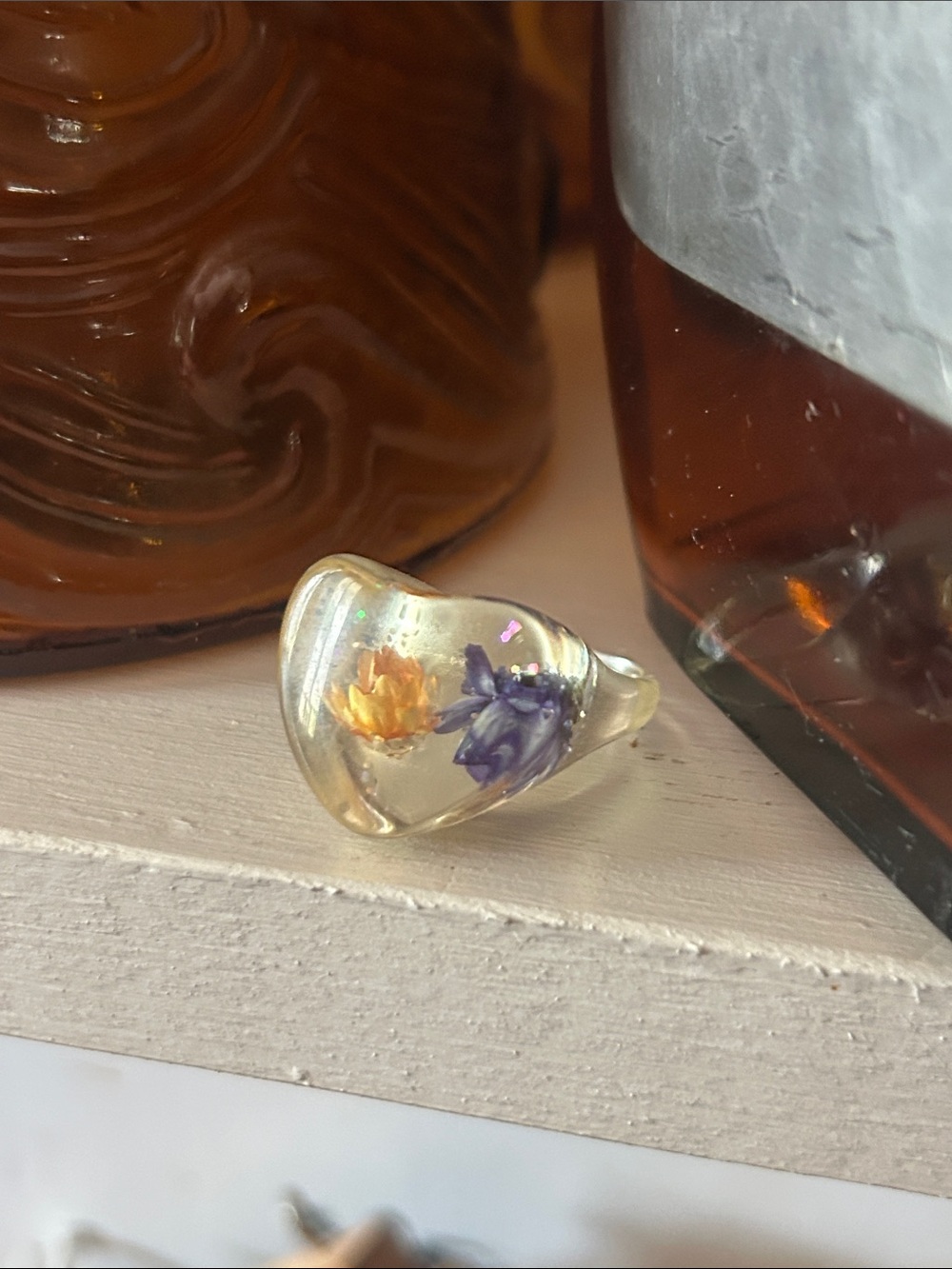 Vintage Heart-Shaped Acrylic Ring w Flowers